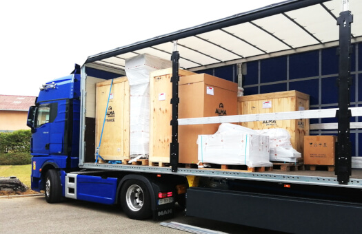 Notre service d'emballage et transport; toute la logistique nécessaire pour prendre en charge votre matériel en toute sécurité