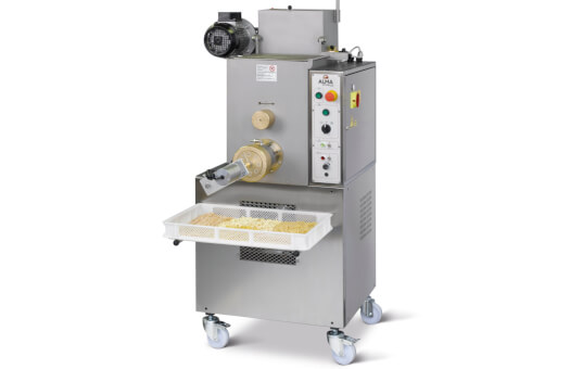 Produire des pâtes est un acte de création culinaire, depuis 2009 nous vous accompagnons comme partenaire de votre atelier de production de pâtes.